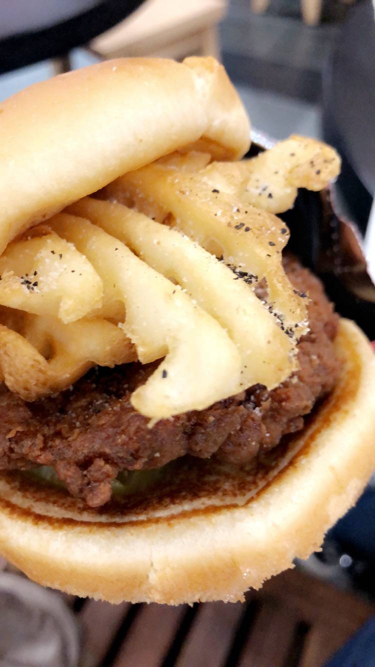 Chick-fil-A | restaurant | 10250 Santa Monica Blvd, Los Angeles, CA 90067, USA | 3105579661 OR +1 310-557-9661