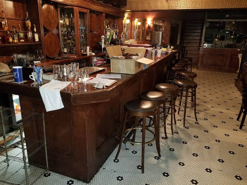 The Brass Door | restaurant | 152 Madison Ave, Memphis, TN 38103, USA | 9015721813 OR +1 901-572-1813