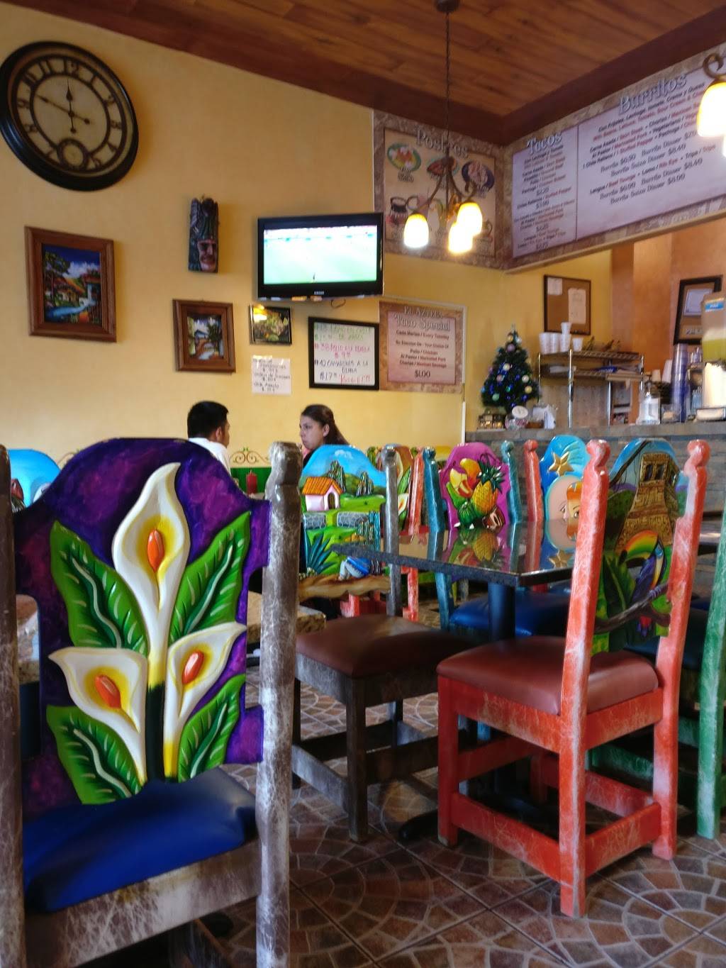 El Azteca | restaurant | 5011 W Fullerton Ave, Chicago, IL 60639, USA | 7732375638 OR +1 773-237-5638