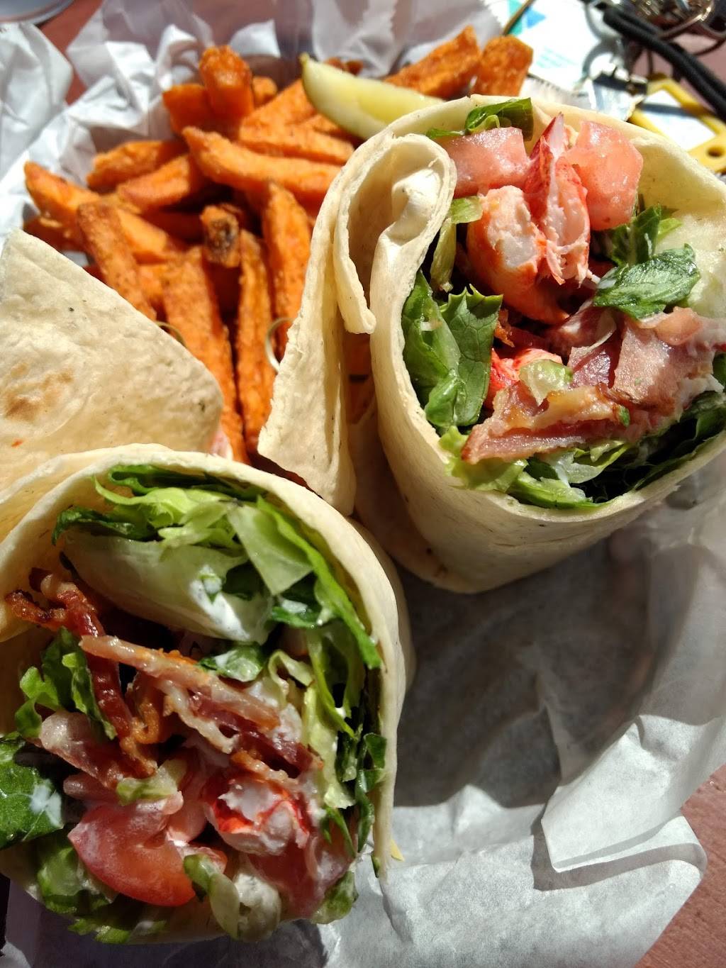 Schooner Landing | restaurant | 40 Main St, Damariscotta, ME 04543, USA | 2075637447 OR +1 207-563-7447