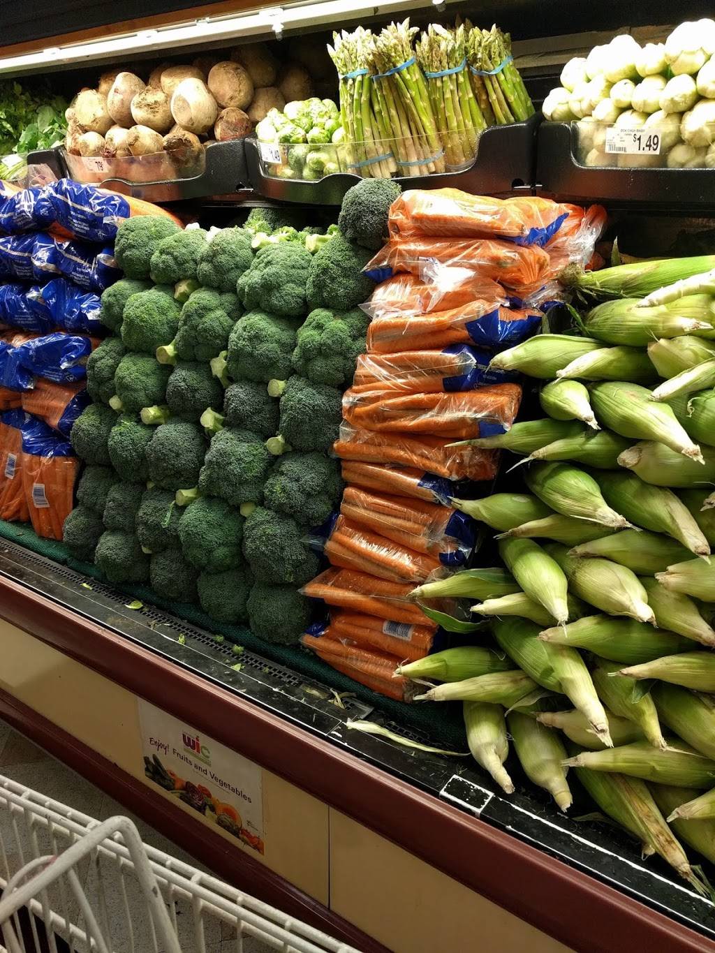 Cardenas Markets | bakery | 140 W 40th St, San Bernardino, CA 92407, USA | 9097269000 OR +1 909-726-9000