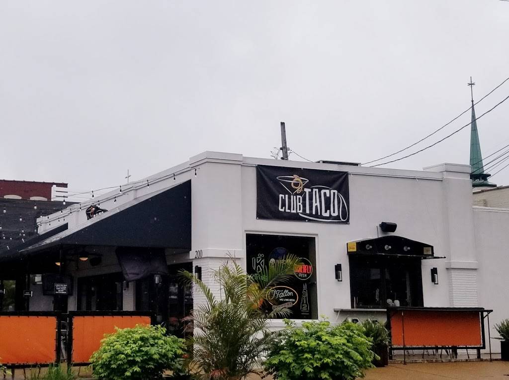 Club Taco | restaurant | 200 N Kirkwood Rd, Kirkwood, MO 63122, USA | 3148581488 OR +1 314-858-1488