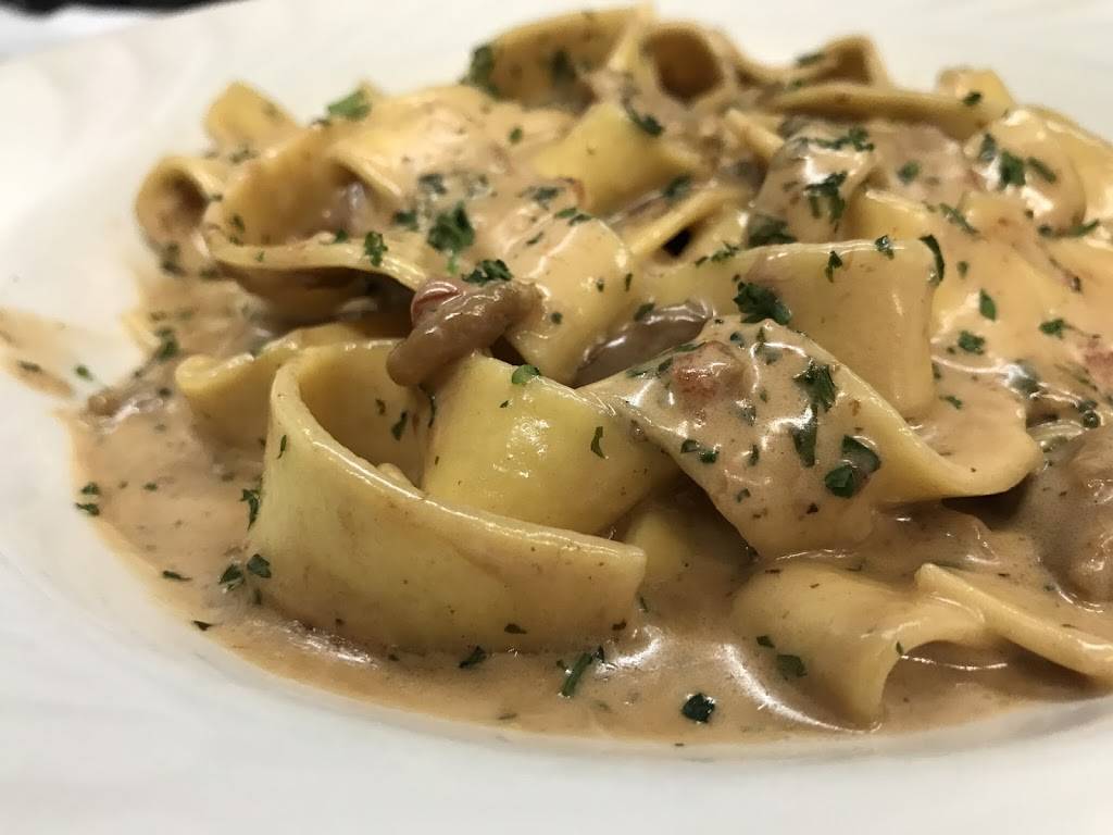 Strada in the Grove | restaurant | 3176 Commodore Plaza, Miami, FL 33133, USA | 3054441312 OR +1 305-444-1312