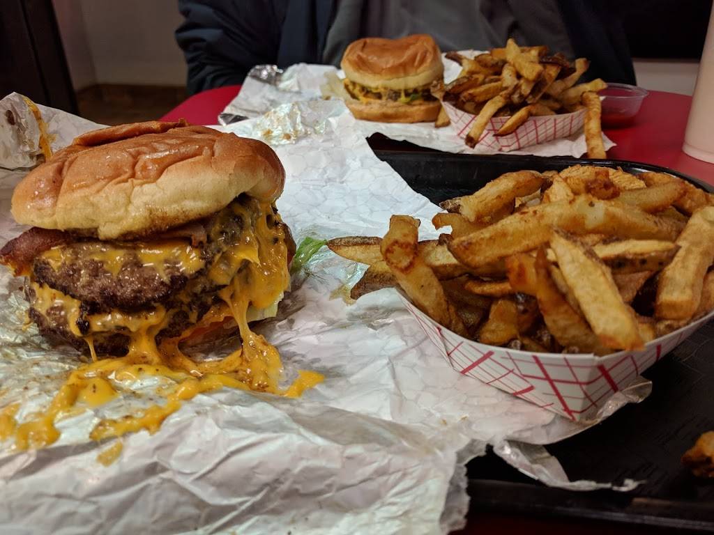 The Sandlot | restaurant | 1120 W Touhy Ave, Park Ridge, IL 60068, USA | 8476921900 OR +1 847-692-1900