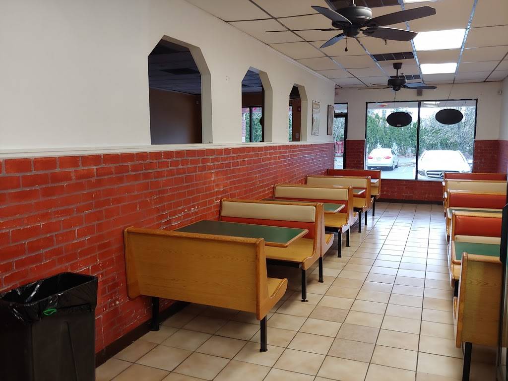 Nunzios | restaurant | 492 Manalapan Rd, Spotswood, NJ 08884, USA | 7326464595 OR +1 732-646-4595