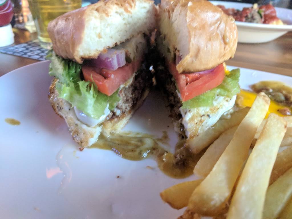 Spot Bar & Grill | restaurant | 98 S Pennsylvania St, Denver, CO 80209, USA | 3037331299 OR +1 303-733-1299