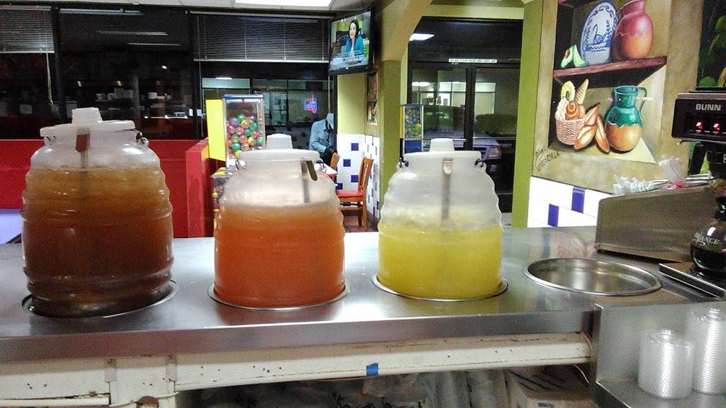 Mi Ranchito | restaurant | 1060 E Palmdale Blvd #101, Palmdale, CA 93550, USA | 6612732135 OR +1 661-273-2135