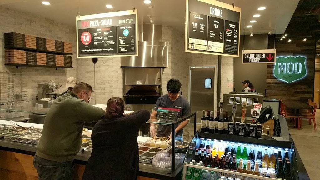 MOD Pizza | restaurant | 21855 Ventura Blvd, Woodland Hills, CA 91364, USA | 8186101445 OR +1 818-610-1445
