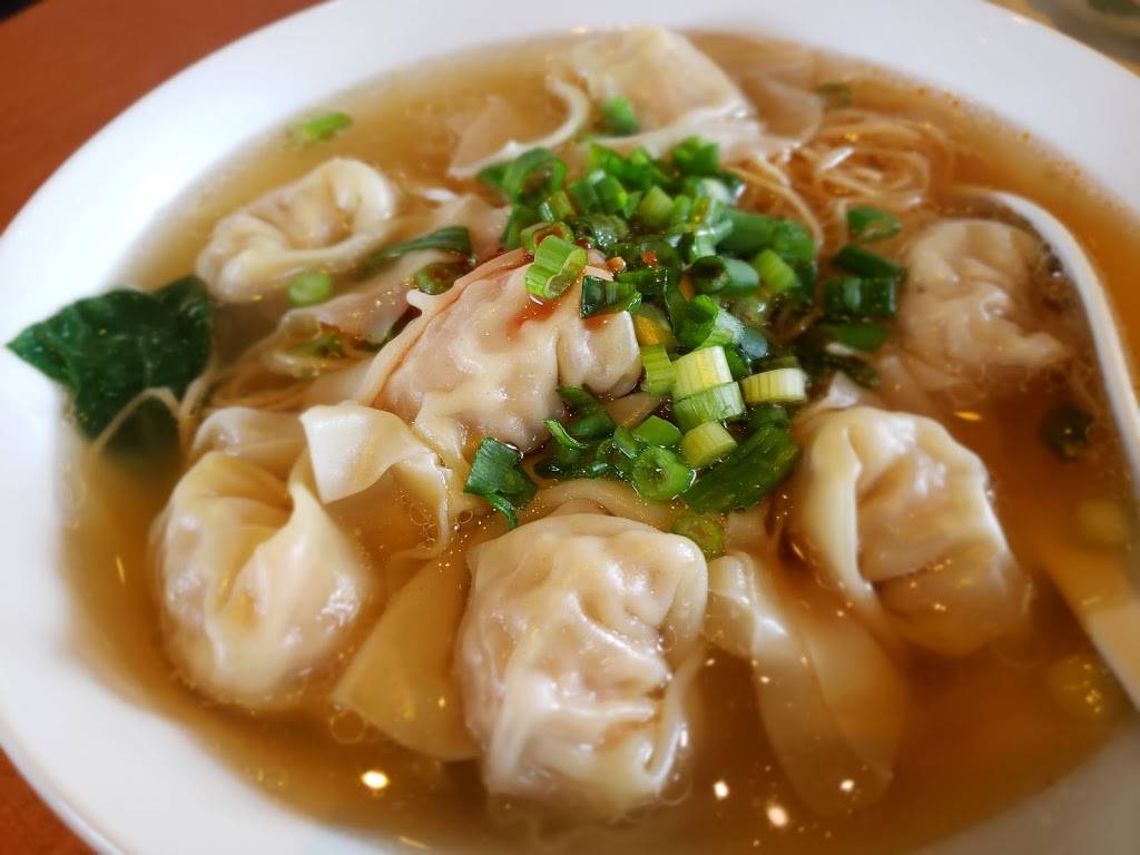 Pho Huy Hoang | restaurant | 9080 Laguna Main St, Elk Grove, CA 95758, USA | 9166831101 OR +1 916-683-1101