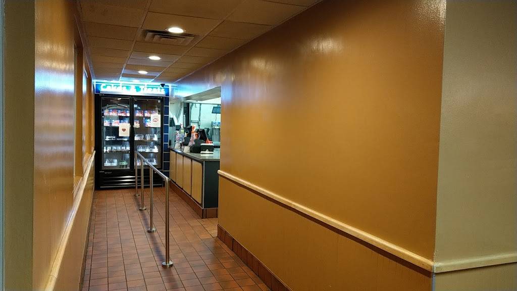 Dairy Queen Grill & Chill | restaurant | 340 S 1st St, Zionsville, IN 46077, USA | 3178733751 OR +1 317-873-3751