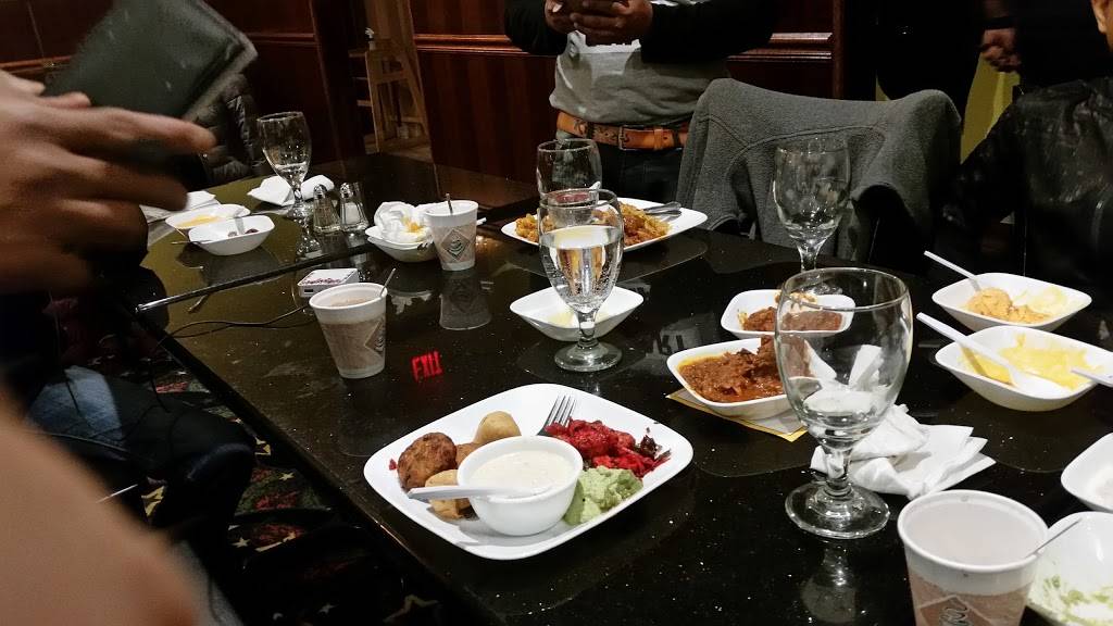 Bollywood Grill | restaurant | 1038 N Jackson St, Milwaukee, WI 53202, USA | 4142718200 OR +1 414-271-8200