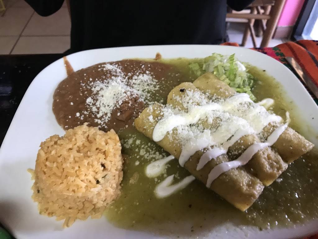 Mariscos Marisol | restaurant | 25020 Blanco Rd # 172, San Antonio, TX 78260, USA | 2102909800 OR +1 210-290-9800