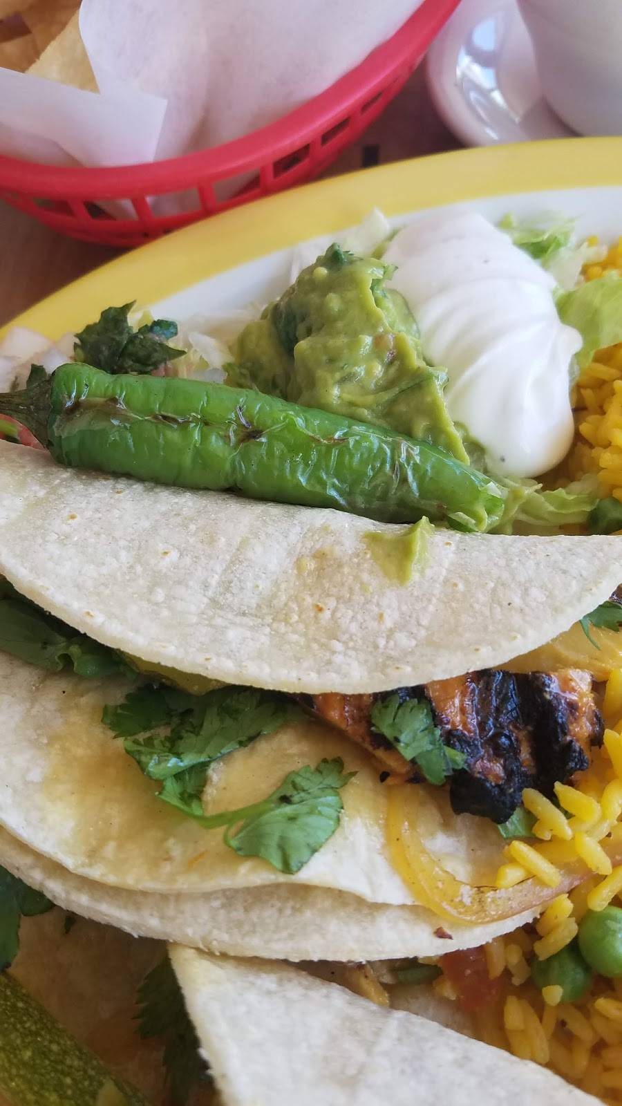 Los Tios Grill (Van Dorn) | restaurant | 241 S Van Dorn St, Alexandria, VA 22304, USA | 7037469054 OR +1 703-746-9054