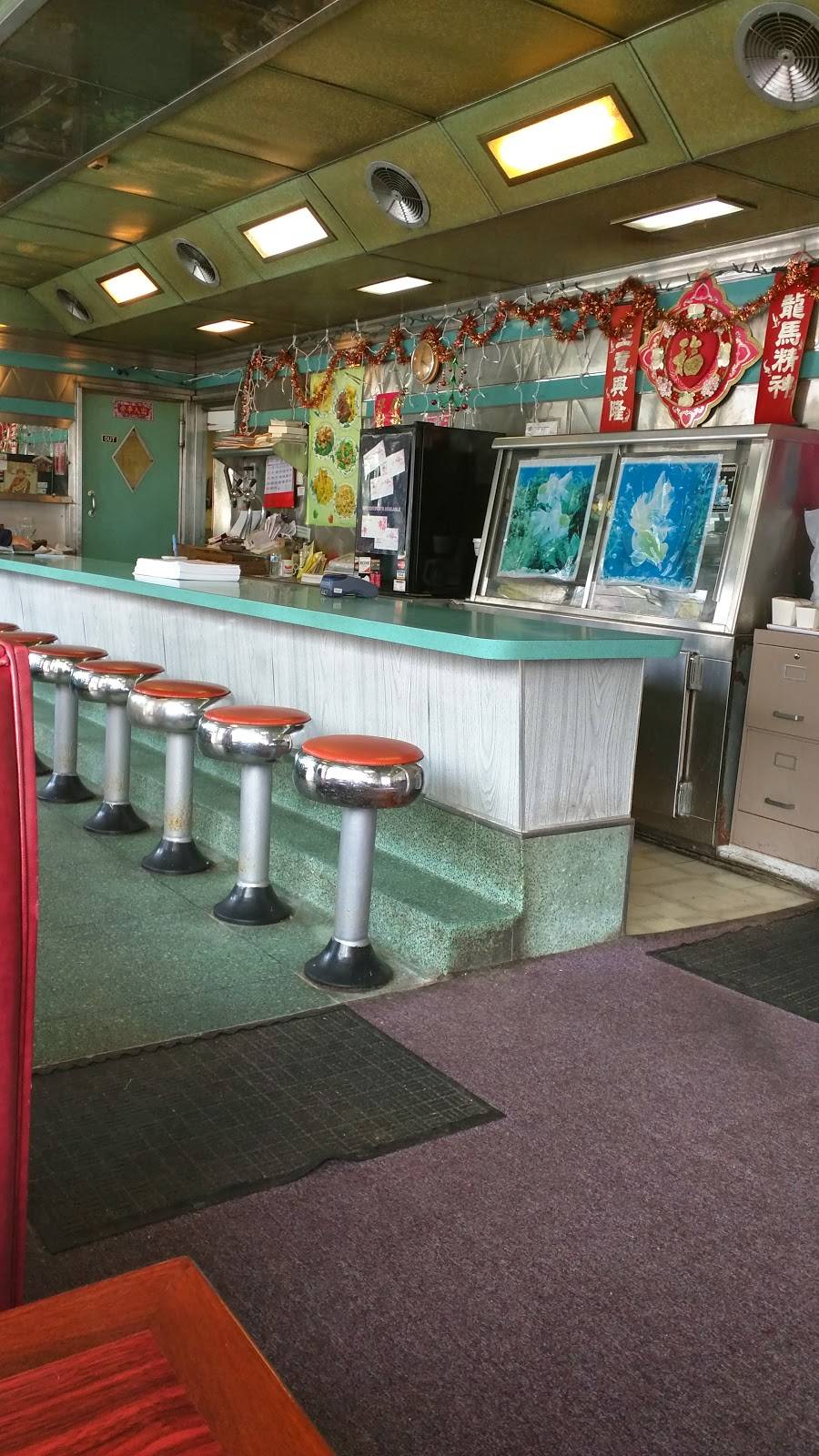 Dragon Phoenix Chinese Restaurant | restaurant | 191 Broad St, Meriden, CT 06450, USA | 2036348884 OR +1 203-634-8884