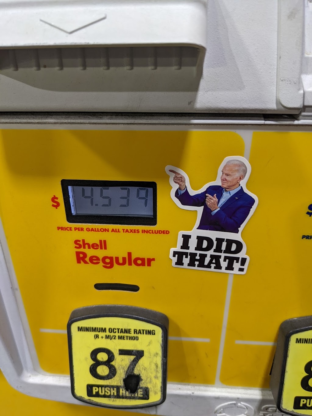 Shell | restaurant | 19483 Knighton Rd, Redding, CA 96002, USA | 5302214760 OR +1 530-221-4760