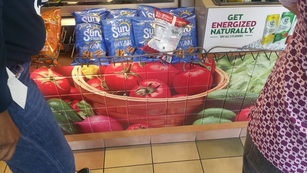 Subway | meal delivery | 13769 SW 152nd St, Miami, FL 33177, USA | 3052592929 OR +1 305-259-2929