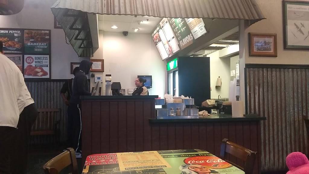 Wingstop | restaurant | 2490 Whipple Rd, Hayward, CA 94544, USA | 5104417867 OR +1 510-441-7867