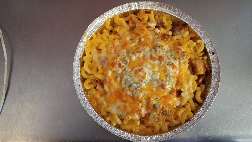 Mac City | restaurant | 13 W Central St, Franklin, MA 02038, USA | 5083463219 OR +1 508-346-3219