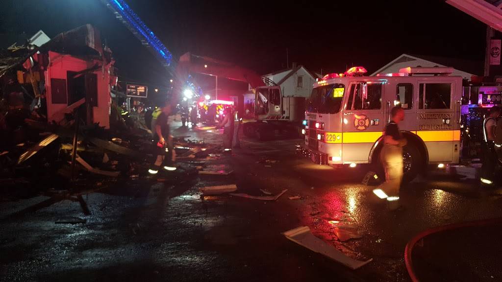 Mueths Tavern | restaurant | 2 N Main St, Smithton, IL 62285, USA | 6182778309 OR +1 618-277-8309