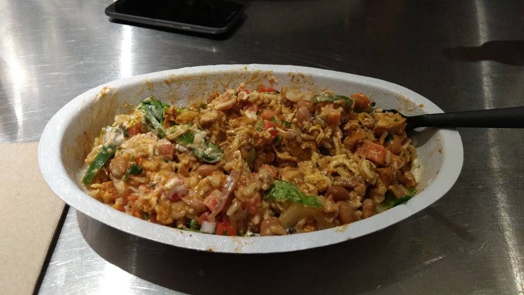 Chipotle Mexican Grill | restaurant | 387 George St, New Brunswick, NJ 08901, USA | 7329931601 OR +1 732-993-1601