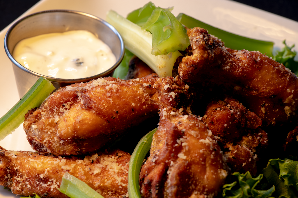 Fireside Bar & Grill | restaurant | 385 Boston Post Rd, Orange, CT 06477, USA | 4752099411 OR +1 475-209-9411