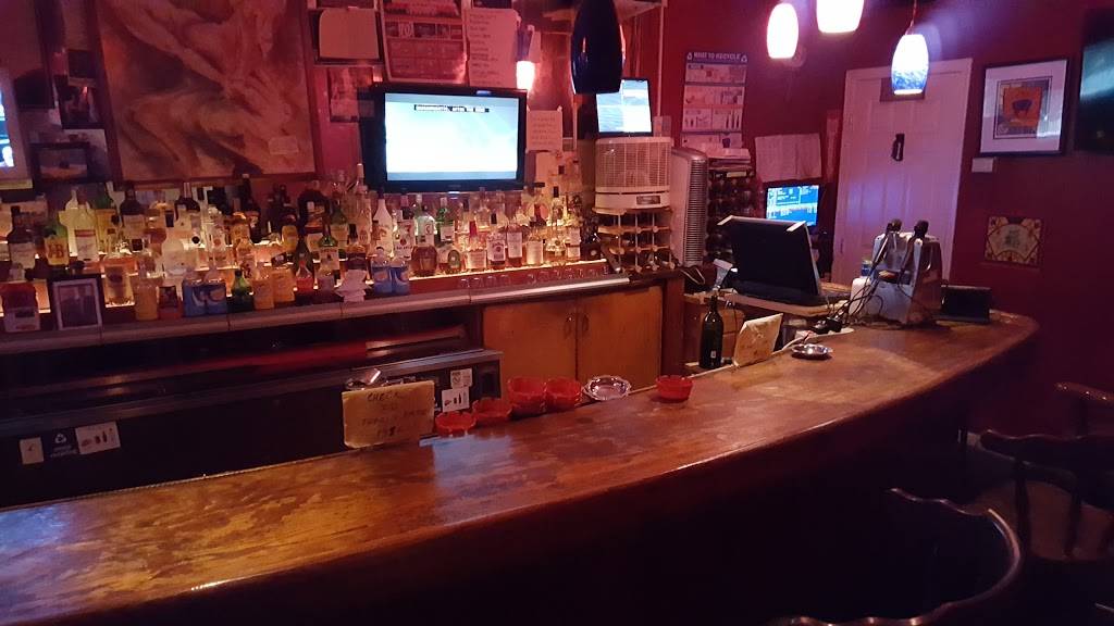 Young Chow Restaurant | restaurant | 420 23rd St S, Arlington, VA 22202, USA | 7038922566 OR +1 703-892-2566