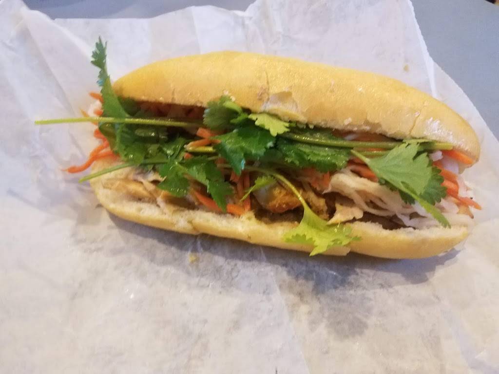 Viet Sub | restaurant | 1403 Williamson Rd NE, Roanoke, VA 24012, USA | 5403423300 OR +1 540-342-3300