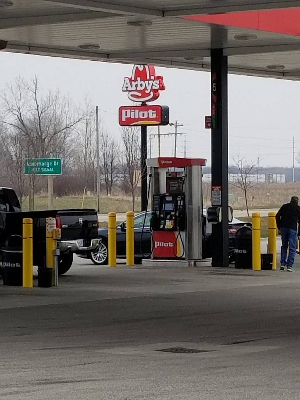 Pilot Travel Center | restaurant | 853 Interchange Dr, Holland, MI 49423, USA | 6167962240 OR +1 616-796-2240