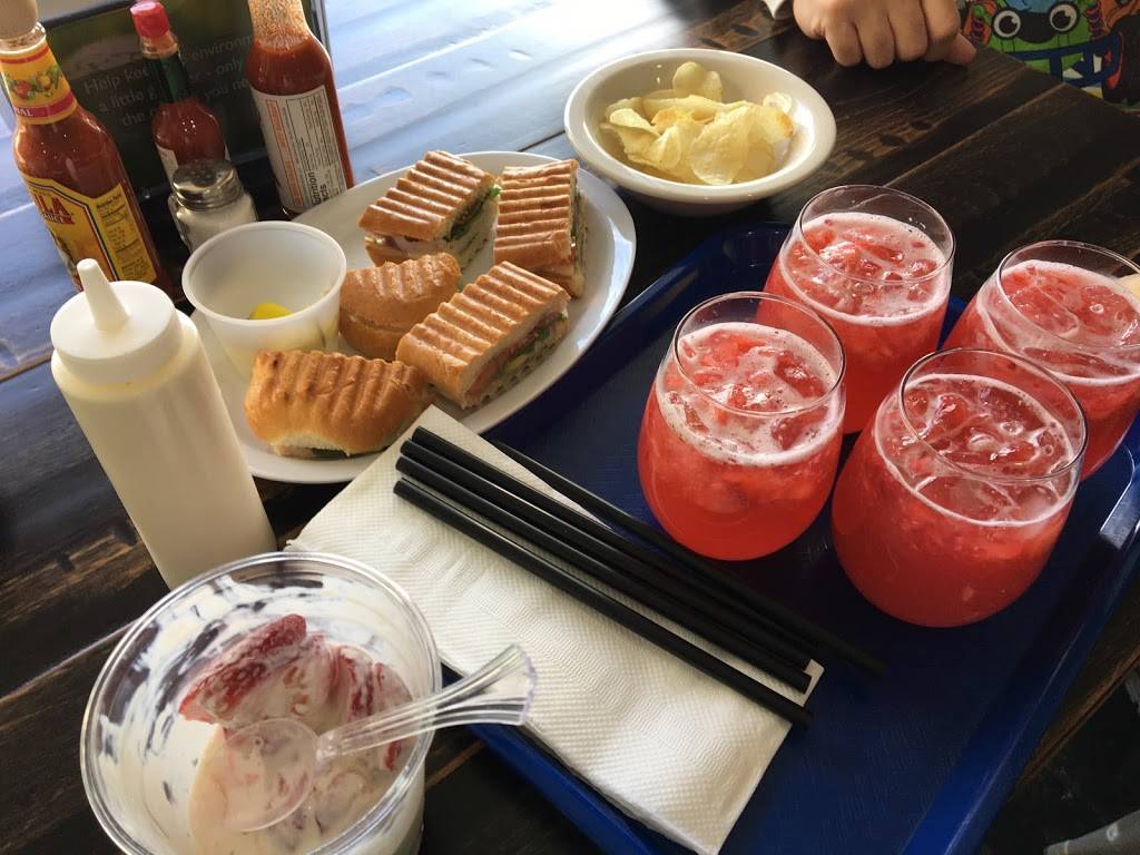 Fresas Con Crema Cafe | cafe | 2041 Glenoaks Blvd Ste B, San Fernando, CA 91340, USA | 7472537610 OR +1 747-253-7610