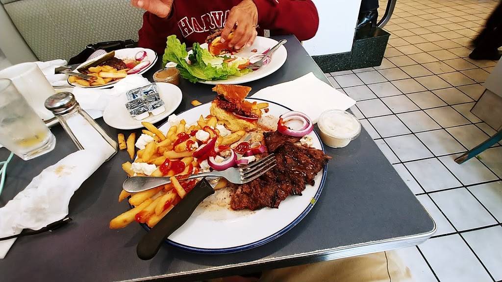 Village Diner | restaurant | 1730, 8174 Lefferts Blvd, Kew Gardens, NY 11415, USA | 7188503787 OR +1 718-850-3787