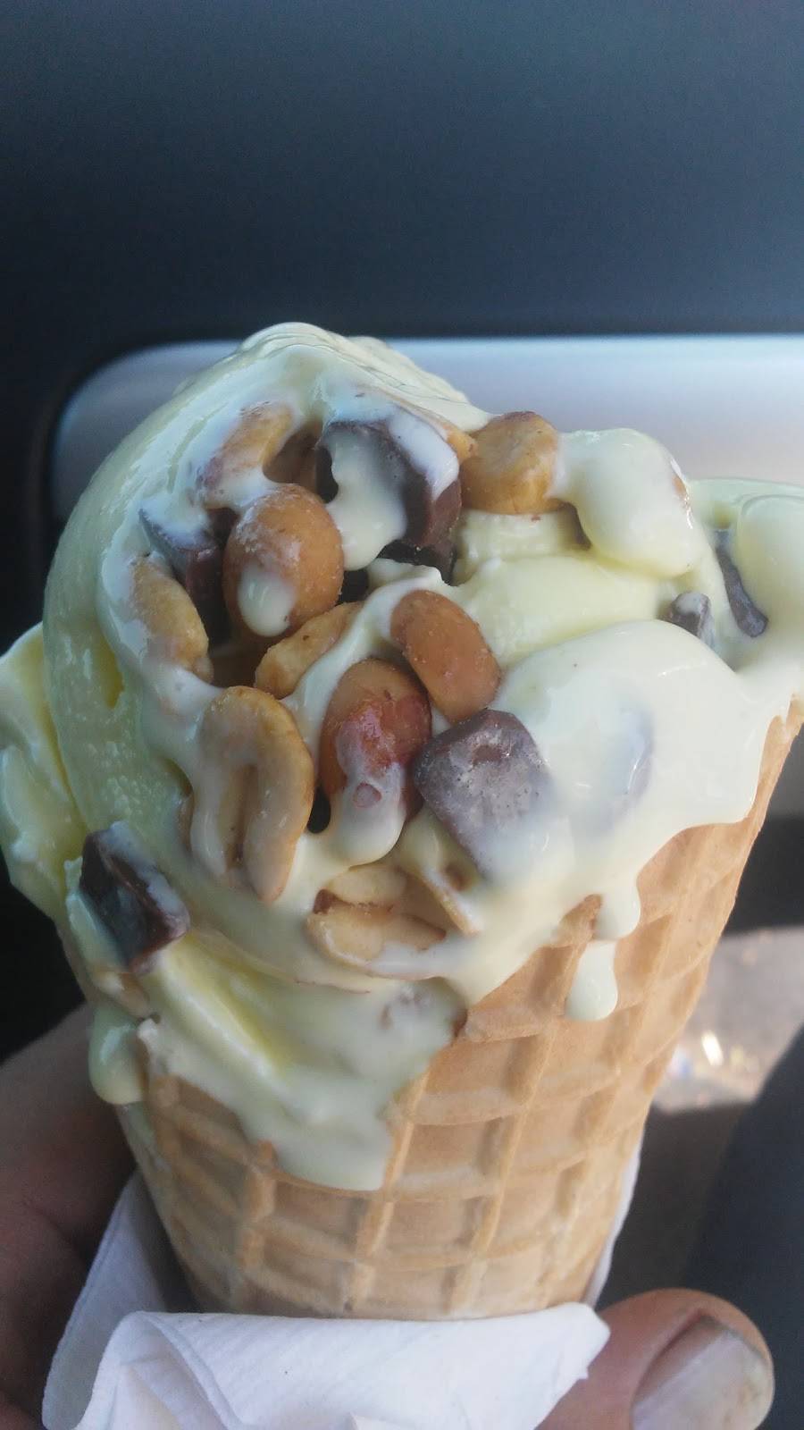 Good Times Burgers & Frozen Custard | restaurant | 3230 Youngfield Svc Rd, Golden, CO 80401, USA | 3032739292 OR +1 303-273-9292