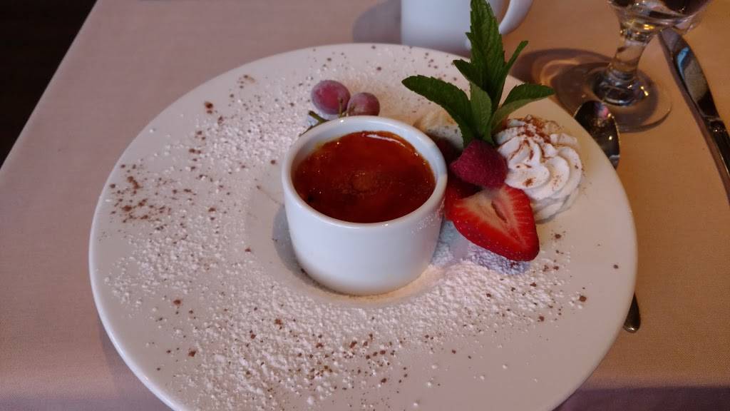 Gigis | restaurant | 981 Kenmore Ave, Buffalo, NY 14217, USA | 7168778788 OR +1 716-877-8788