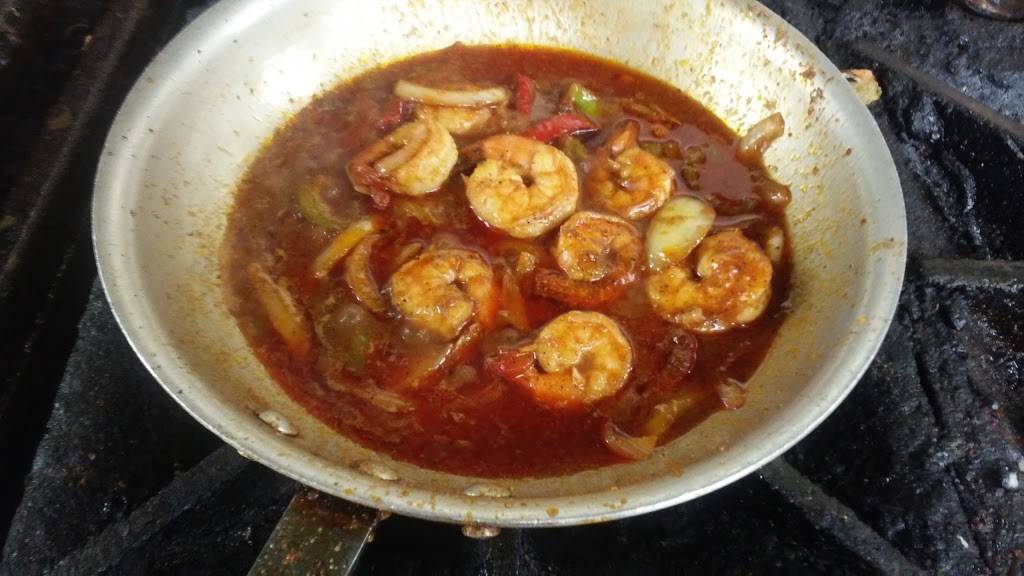 Tropical Goodies | restaurant | 2316 Lasalle St, Charlotte, NC 28216, USA | 7043995036 OR +1 704-399-5036