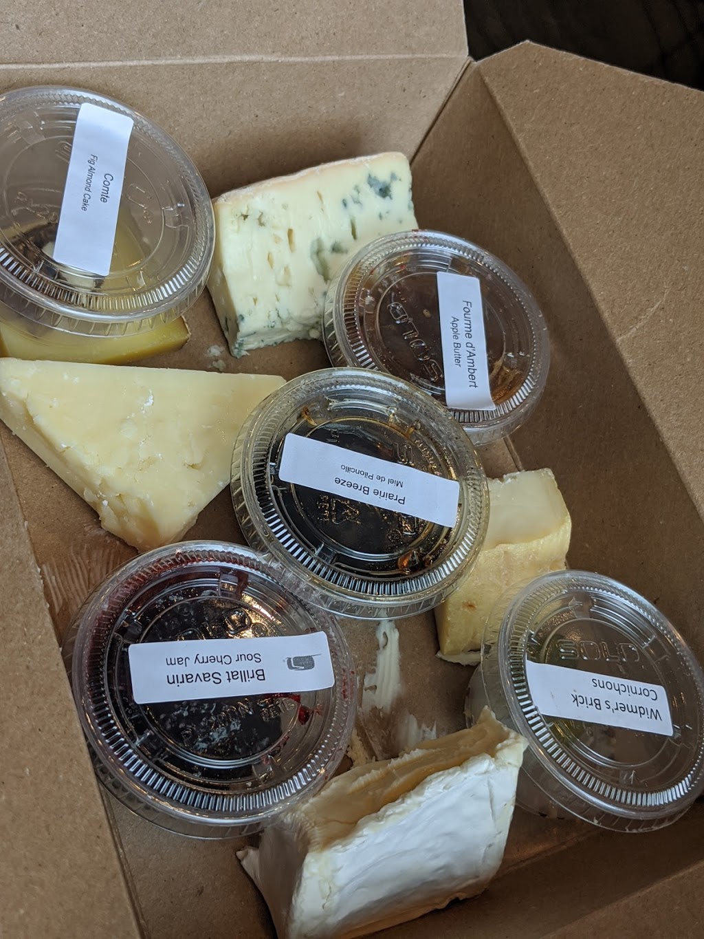 Beautiful Rind | restaurant | 2211 N Milwaukee Ave, Chicago, IL 60647, USA | 3123004535 OR +1 312-300-4535