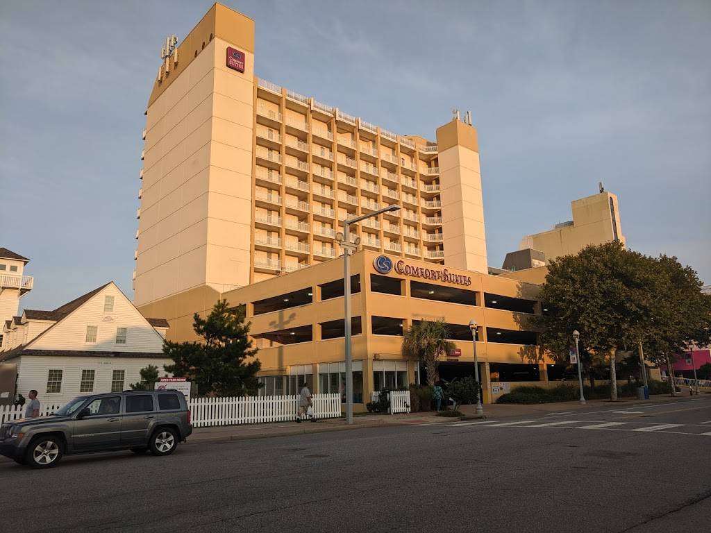 Comfort Suites Beachfront | restaurant | 2321 Atlantic Ave, Virginia Beach, VA 23451, USA | 7574912400 OR +1 757-491-2400