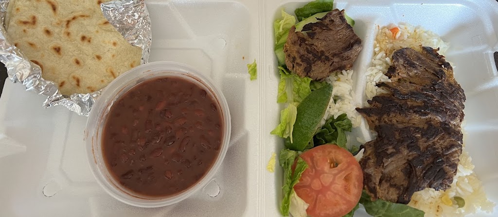 Chapin Cuscatleco | restaurant | 244 Meridian St, Boston, MA 02128, USA | 6174187023 OR +1 617-418-7023