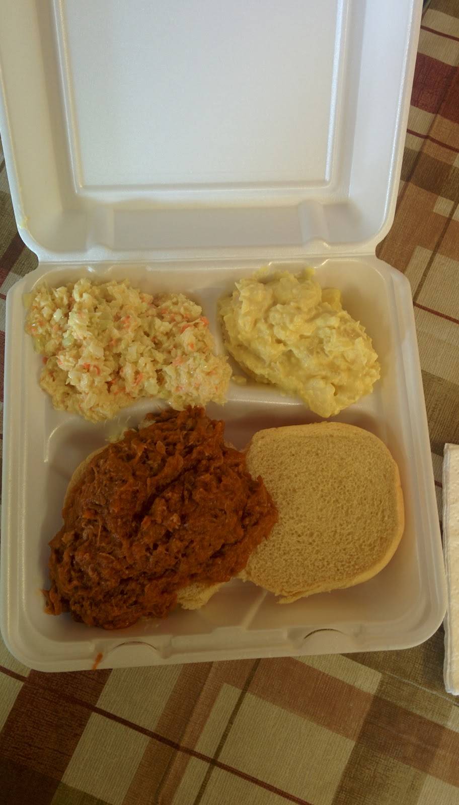 Dales Smokehouse | restaurant | 4645 Indian Head Hwy, Indian Head, MD 20640, USA | 3017436777 OR +1 301-743-6777