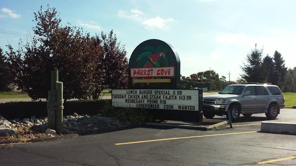Parrot Cove | restaurant | 33475 Dequindre Rd, Troy, MI 48083, USA | 2485856080 OR +1 248-585-6080