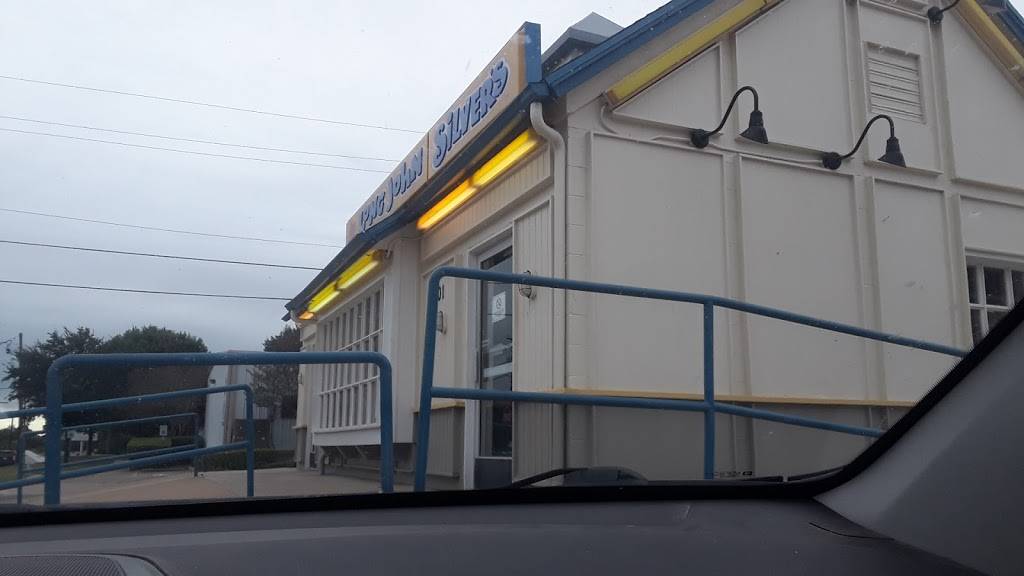 Long John Silvers | restaurant | 2101 Sam Houston Ave, Huntsville, TX 77340, USA | 9367553820 OR +1 936-755-3820