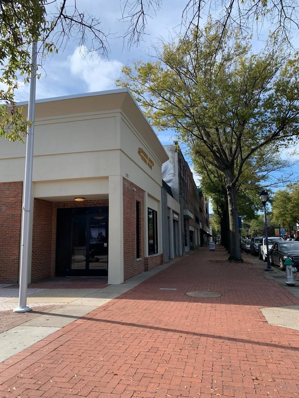 Bangkok Garden Noodle House | restaurant | 301 High St, Portsmouth, VA 23704, USA | 7579678899 OR +1 757-967-8899