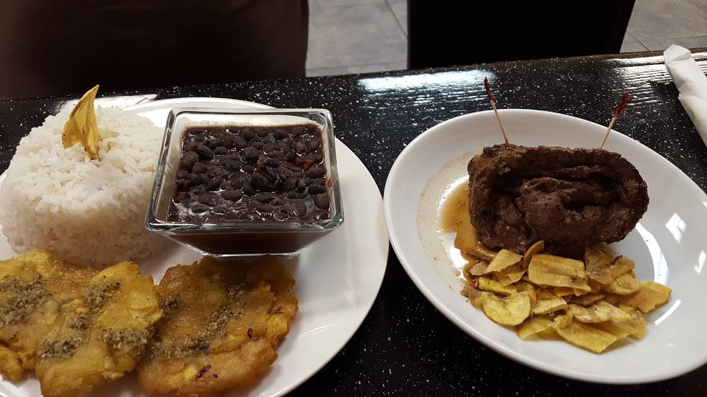 El Tinajon (Cuban Pizza) | restaurant | 307 Del Prado Blvd N, Cape Coral, FL 33909, USA | 2395747492 OR +1 239-574-7492