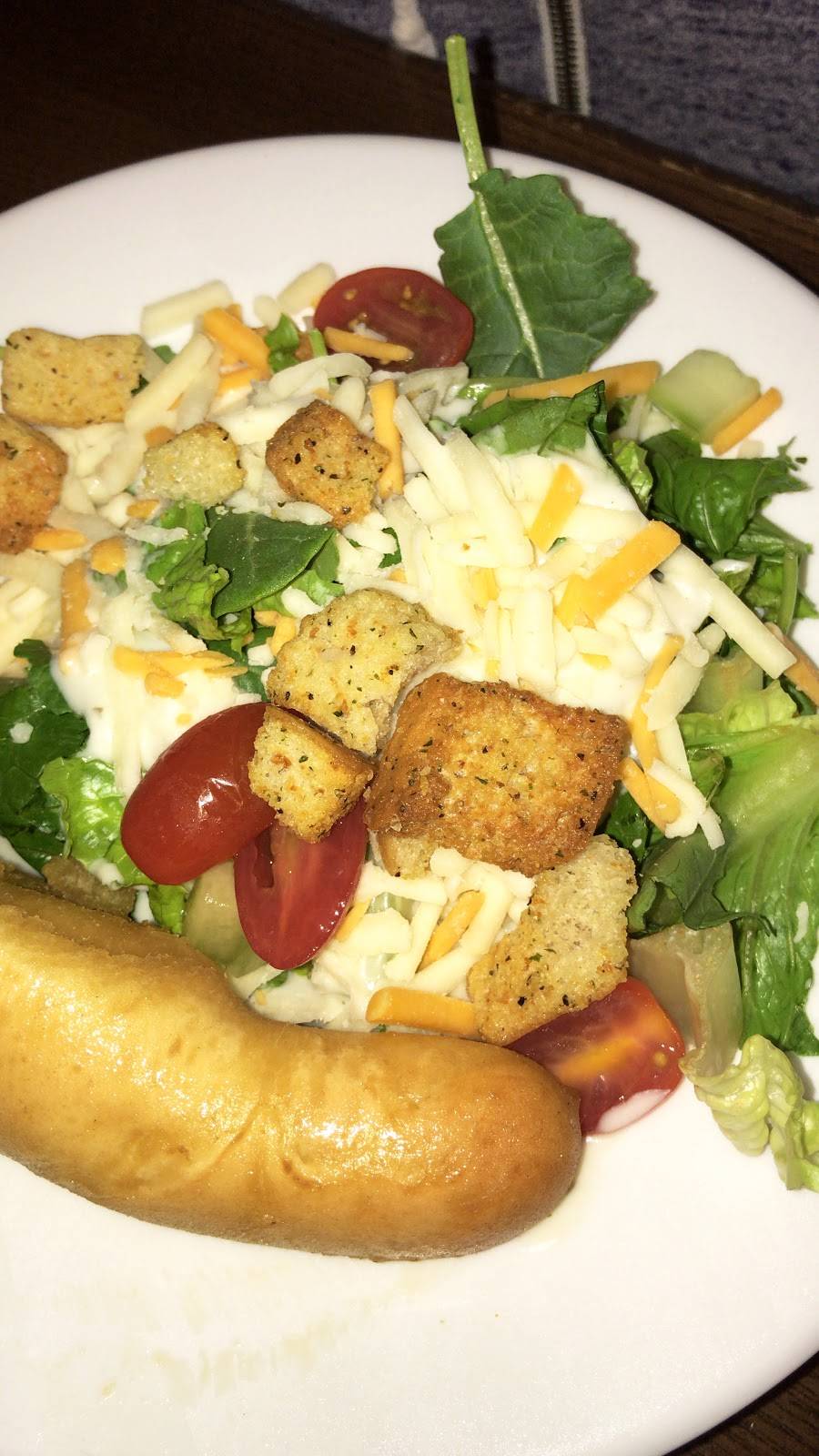 TGI Fridays | restaurant | 3340 Mall Loop Dr, Joliet, IL 60431, USA | 8152541882 OR +1 815-254-1882