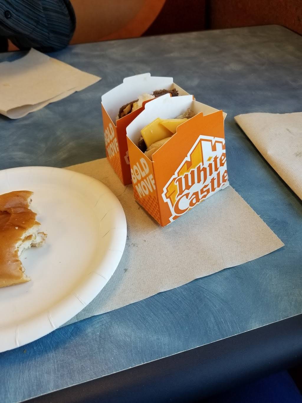 White Castle | restaurant | 9001 Fields Ertel Rd, Cincinnati, OH 45249, USA | 5136832890 OR +1 513-683-2890