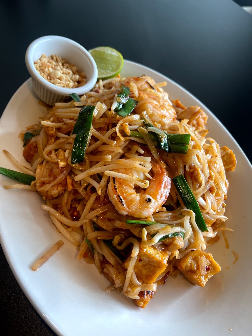 Chao Phraya Thai Cuisine | restaurant | 328 Curry Hollow Rd, Pleasant Hills, PA 15236, USA | 4129431900 OR +1 412-943-1900