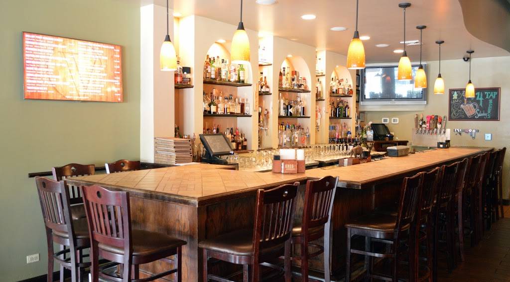 The Vine - Martini & Wine Bar | restaurant | 101 Center St, Grayslake, IL 60030, USA | 8475430900 OR +1 847-543-0900