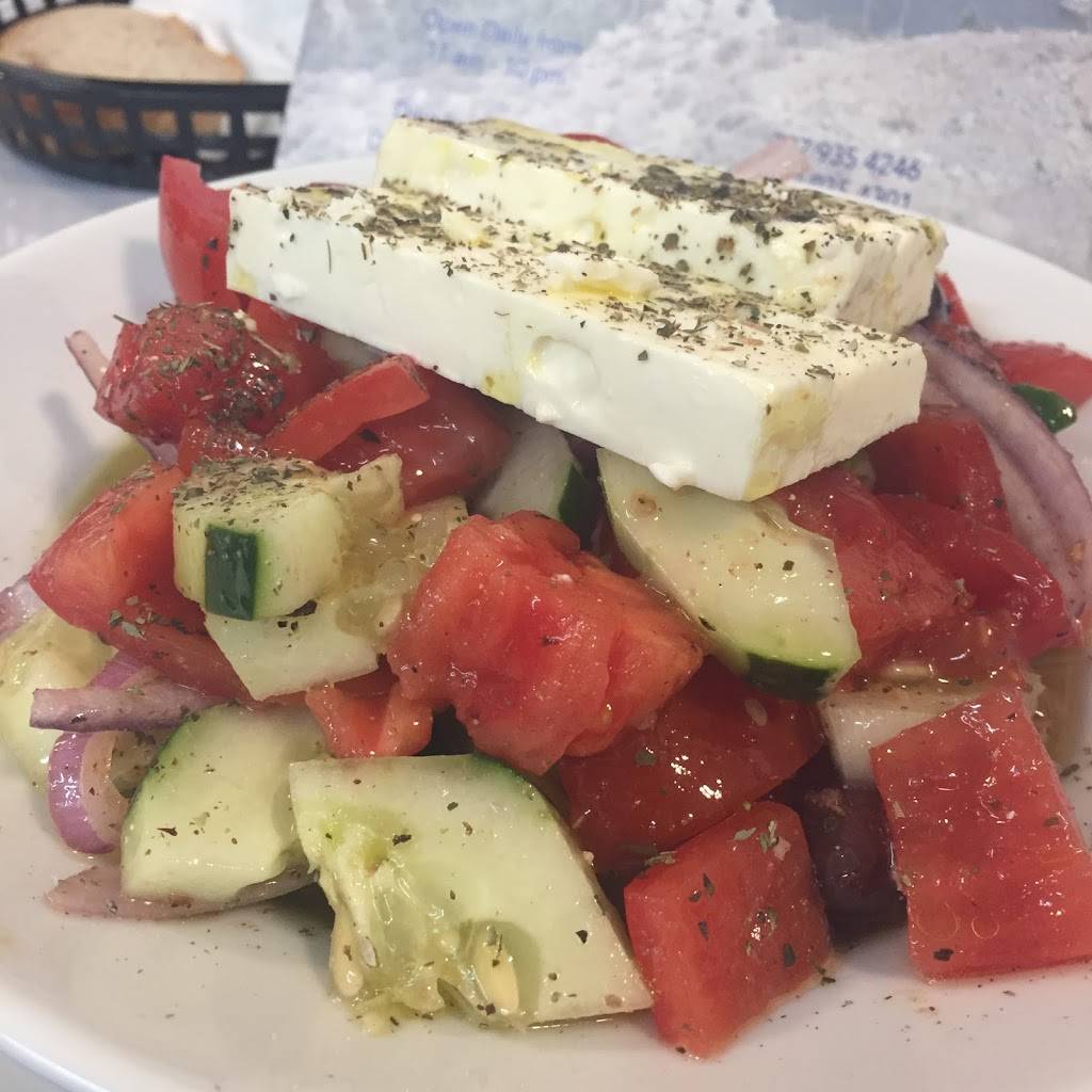 Katerina’s Taverna & Grill | restaurant | 619 N Pinellas Ave, Tarpon Springs, FL 34689, USA | 7279354246 OR +1 727-935-4246