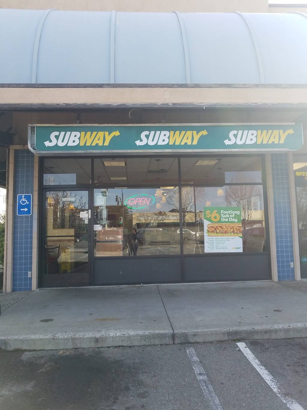 Subway Restaurants | restaurant | Galleria S/C, 10398 San Pablo Ave Unit 8, El Cerrito, CA 94530, USA | 5105274300 OR +1 510-527-4300