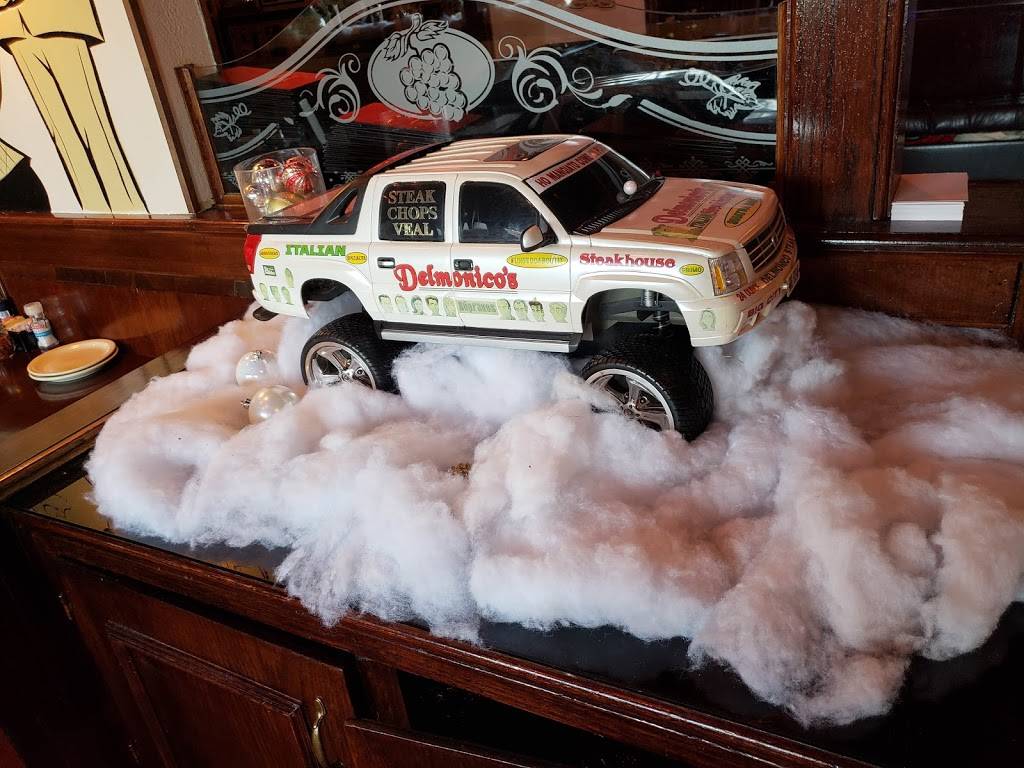 Delmonicos Italian Steakhouse | restaurant | 2950 Erie Blvd E, Syracuse, NY 13224, USA | 3154451111 OR +1 315-445-1111