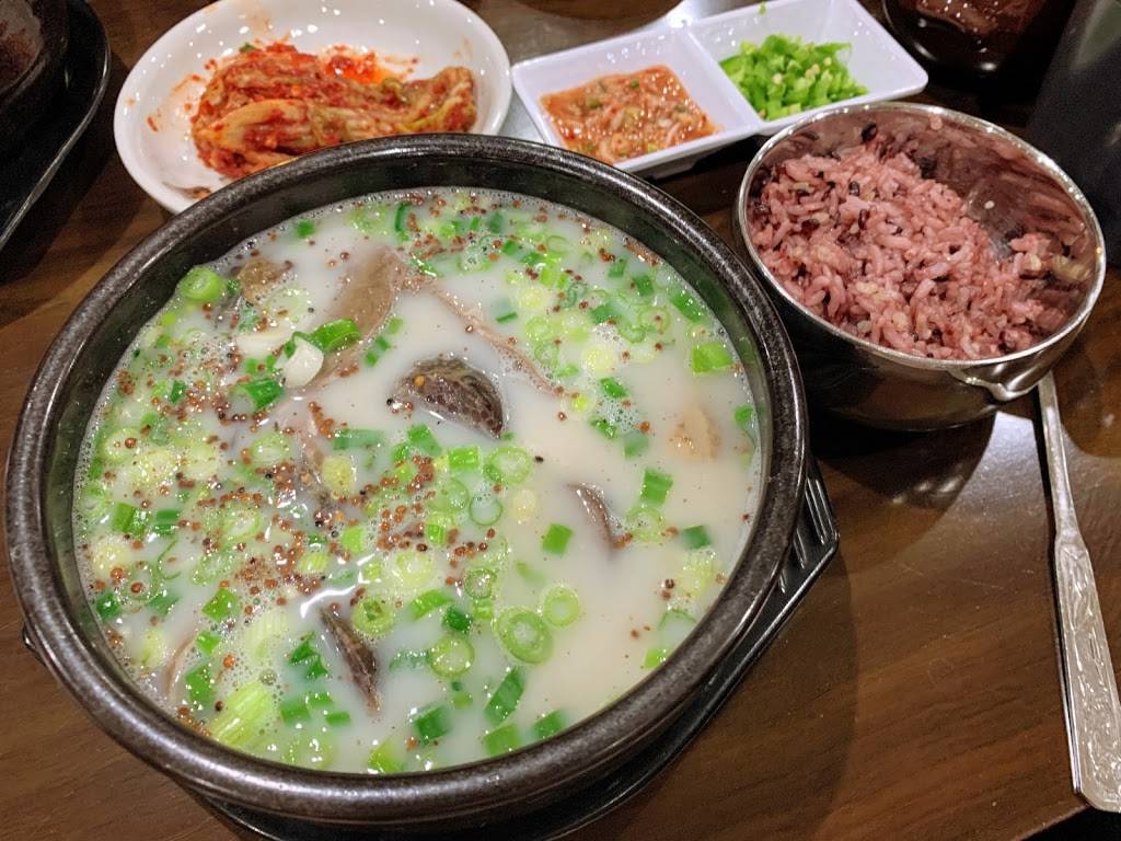 Jin Kook Korean Restaurant 진국이네 설렁탕 | restaurant | 33120 Pacific Hwy S #4, Federal Way, WA 98003, USA | 2535173700 OR +1 253-517-3700