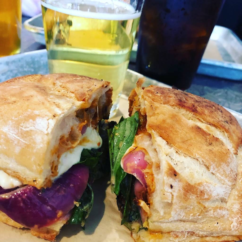 Bunk Alberta | meal takeaway | 2017 NE Alberta St, Portland, OR 97211, USA | 5033282865 OR +1 503-328-2865